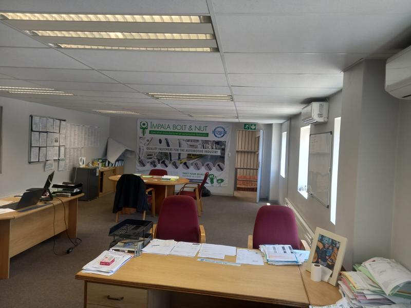 To Let commercial Property for Rent in Walmer Eastern Cape